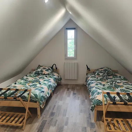 6 Personnes Saint-Pierre-de-Semilly