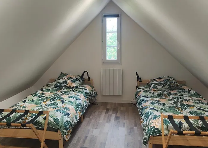 6 Personnes Saint-Pierre-de-Semilly